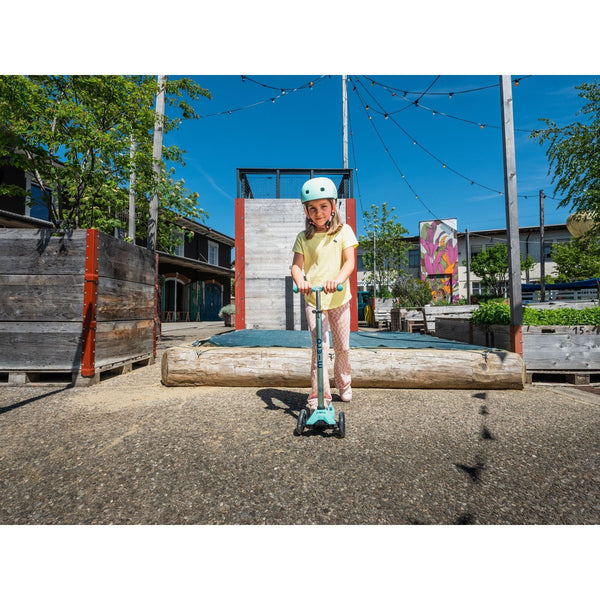 Micro Maxi ECO Deluxe LED - Micro Scooter