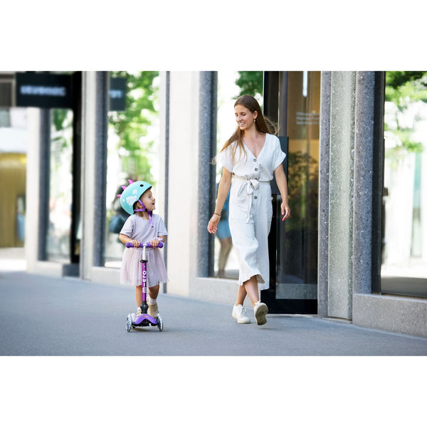 Micro Mini Deluxe Foldable LED - Micro Scooter